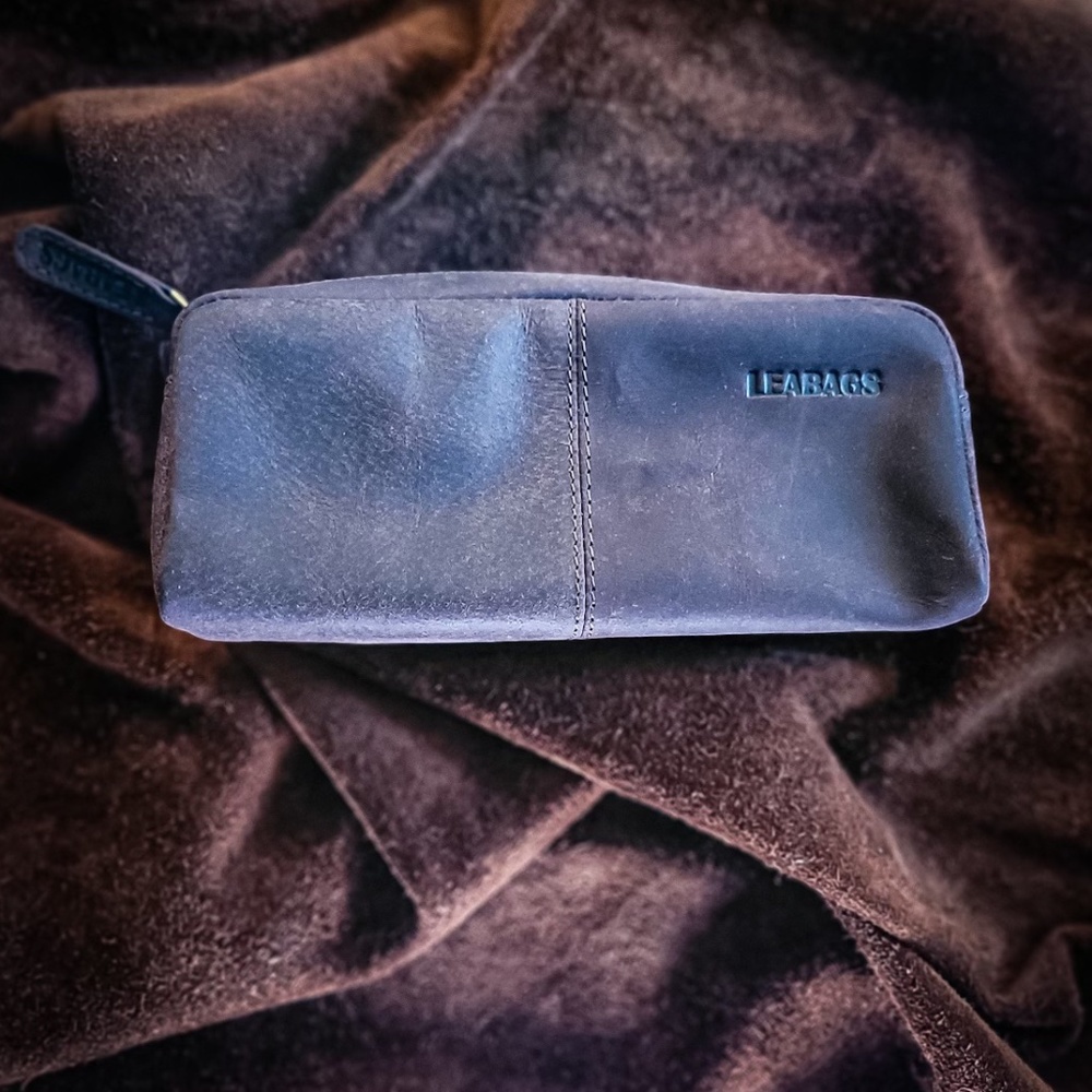 Fort Wayne Leather Essential Pouch